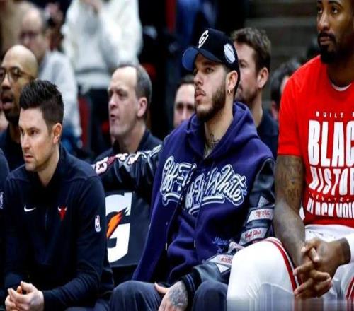 大乐透中,万及,万大奖,永利皇宫app链接,永利皇宫app地址,永利皇宫app官方平台,永利皇宫app入口站点