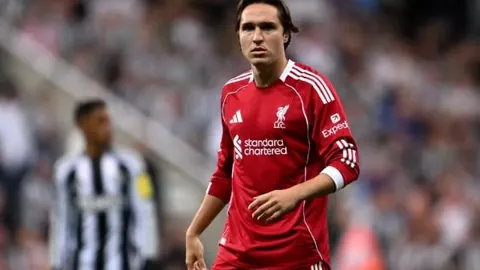 欧会杯：切尔西逆转胜哥本哈根，霍尔关键一击助球队晋级八强