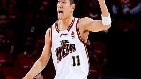 郑钦文2-0击败克鲁格，迈阿密赛晋级八强